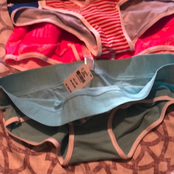 Ladies underwear - Picture 2 of 4